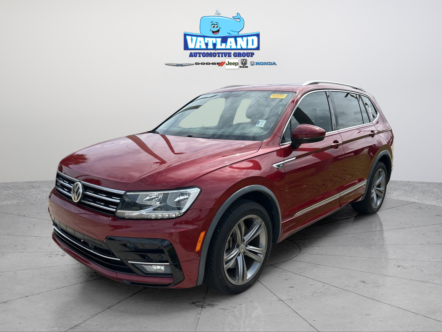 Used 2019 Red Volkswagen 2.0T SEL R-Line image 20