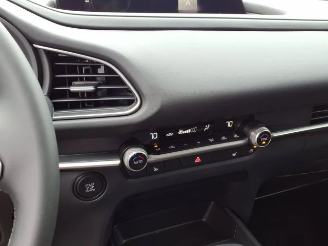 New 2026 White Mazda 2.5 S Select Sport AWD image 7