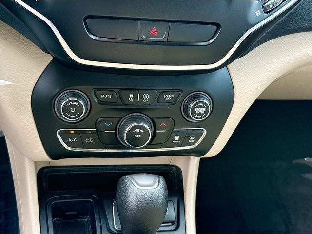 2019 Jeep Cherokee Latitude - Photo 15