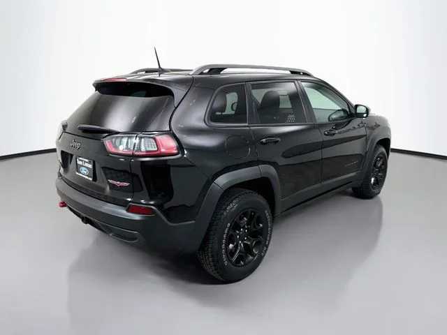Certified Used 2021 Diamond Black Jeep Trailhawk image 7