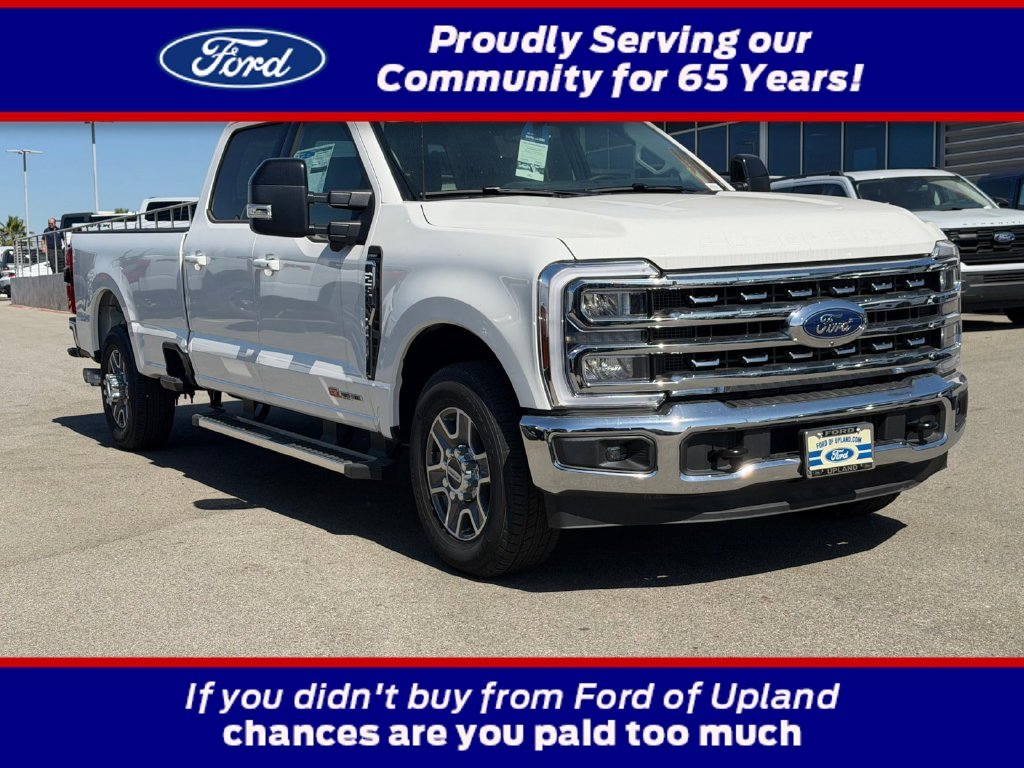 Used 2026 White Metallic Ford Lariat image 1