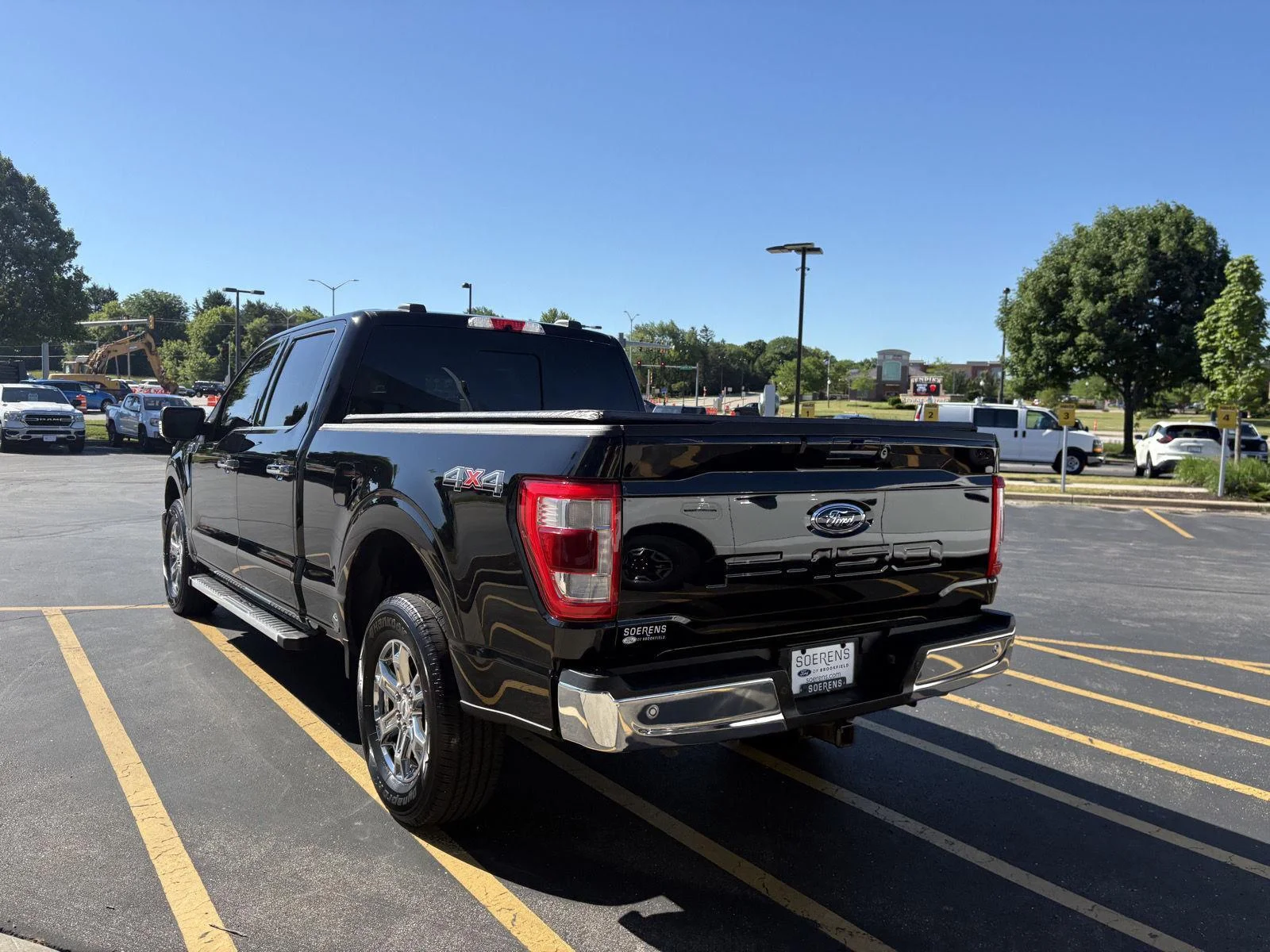 Used 2022 Agate Black Ford LARIAT image 4