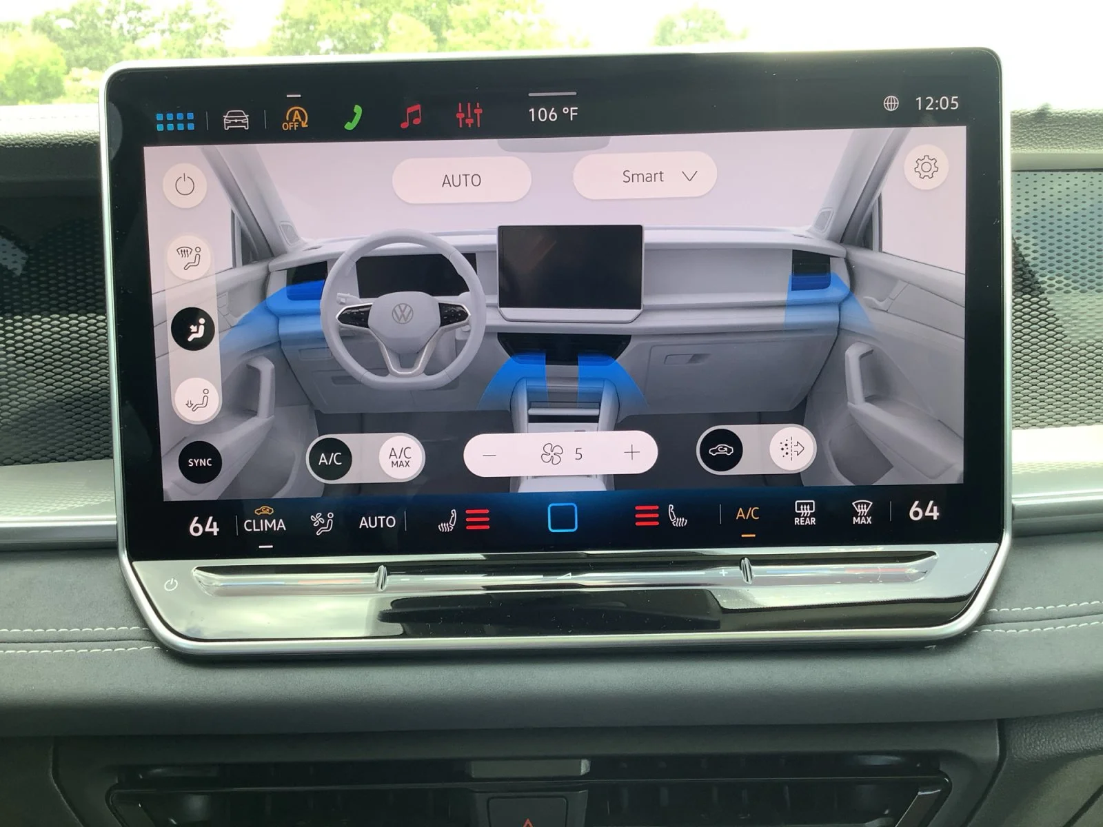 New 2026 PURE WHITE Volkswagen SE image 23