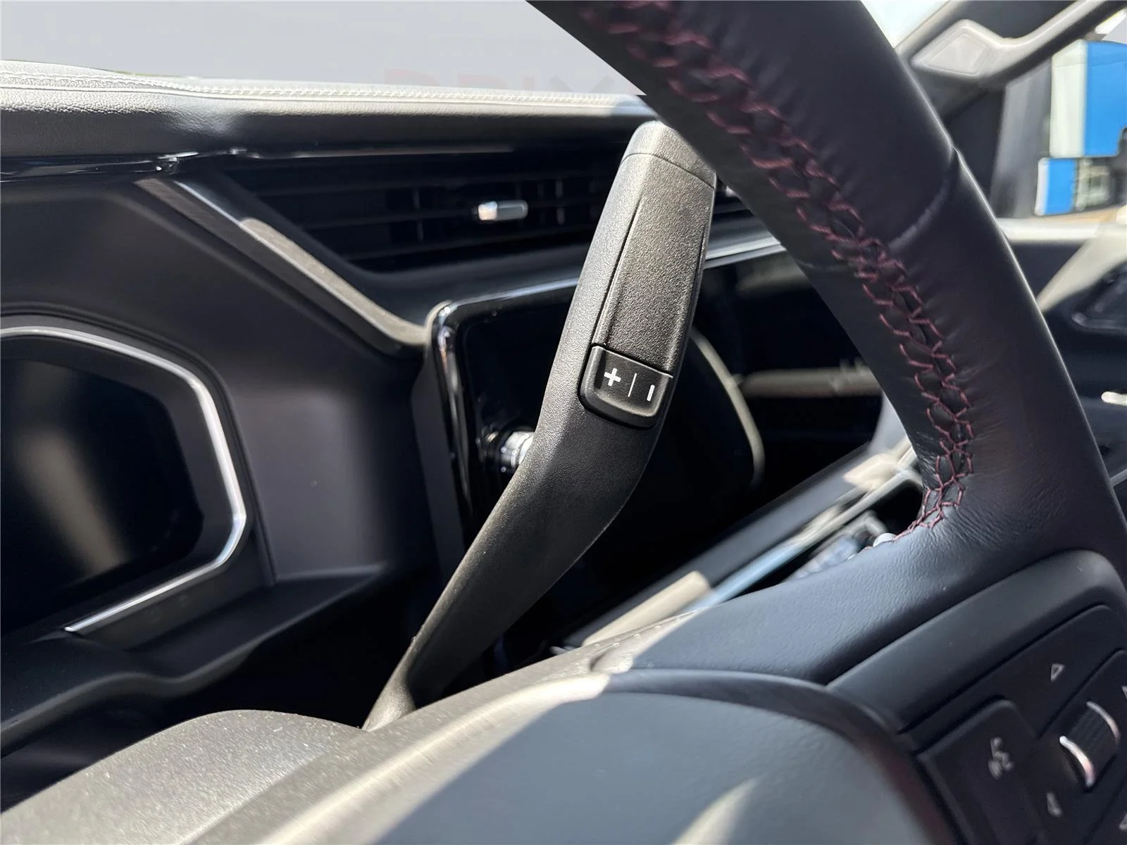 New 2026 Sterling Metallic GMC AT4X image 11