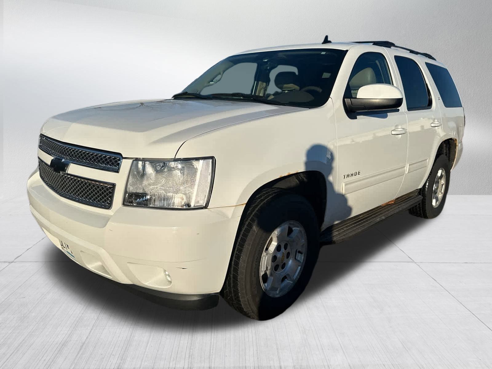 Used 2010 Chevrolet Tahoe LT with VIN 1GNUKBE08AR166447 for sale in Brooklyn Center, Minnesota