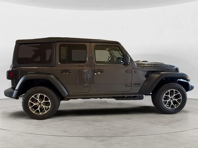 New 2026 Granite Crystal Jeep 4-DOOR SPORT S image 7