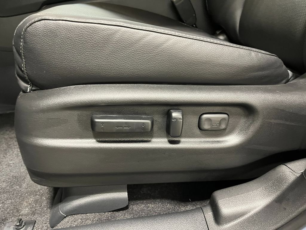 New 2026 Sonic Gray Pearl Honda RTL image 14