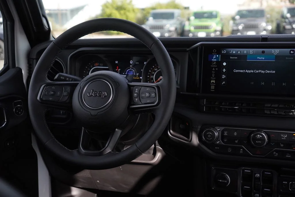 Used 2026 White Jeep Rubicon X image 37