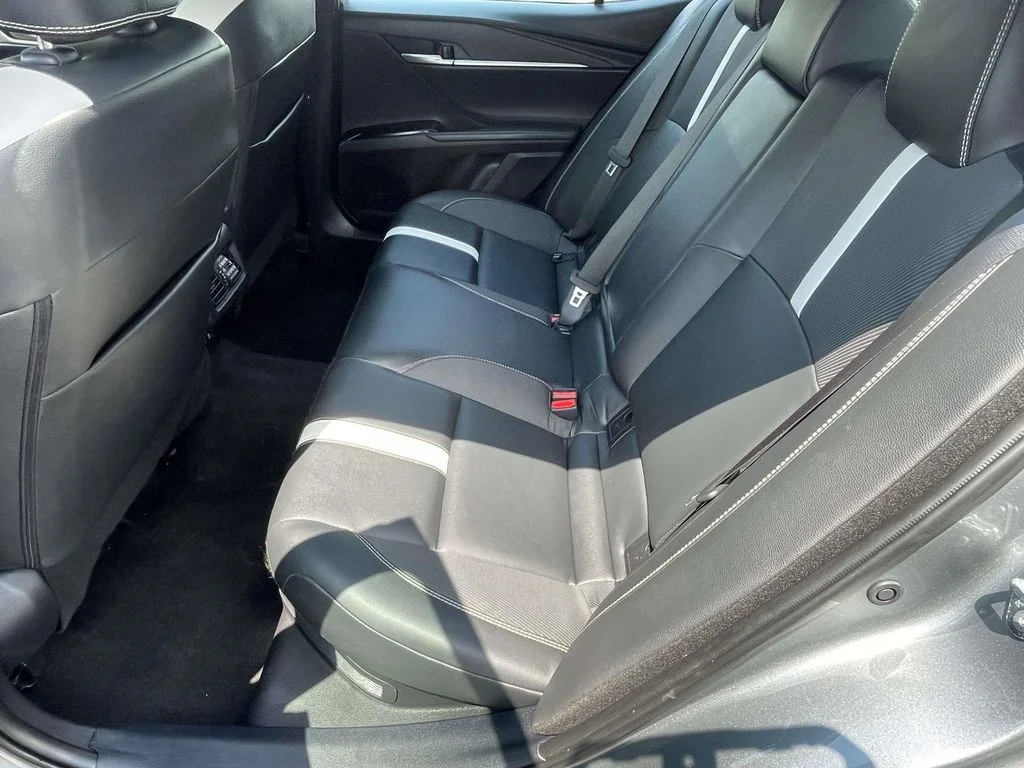 Used 2025 Heavy Metal Toyota SE image 10