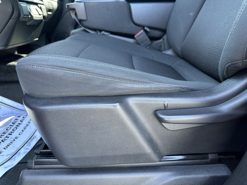 Used 2021 Red Chevrolet Custom image 18
