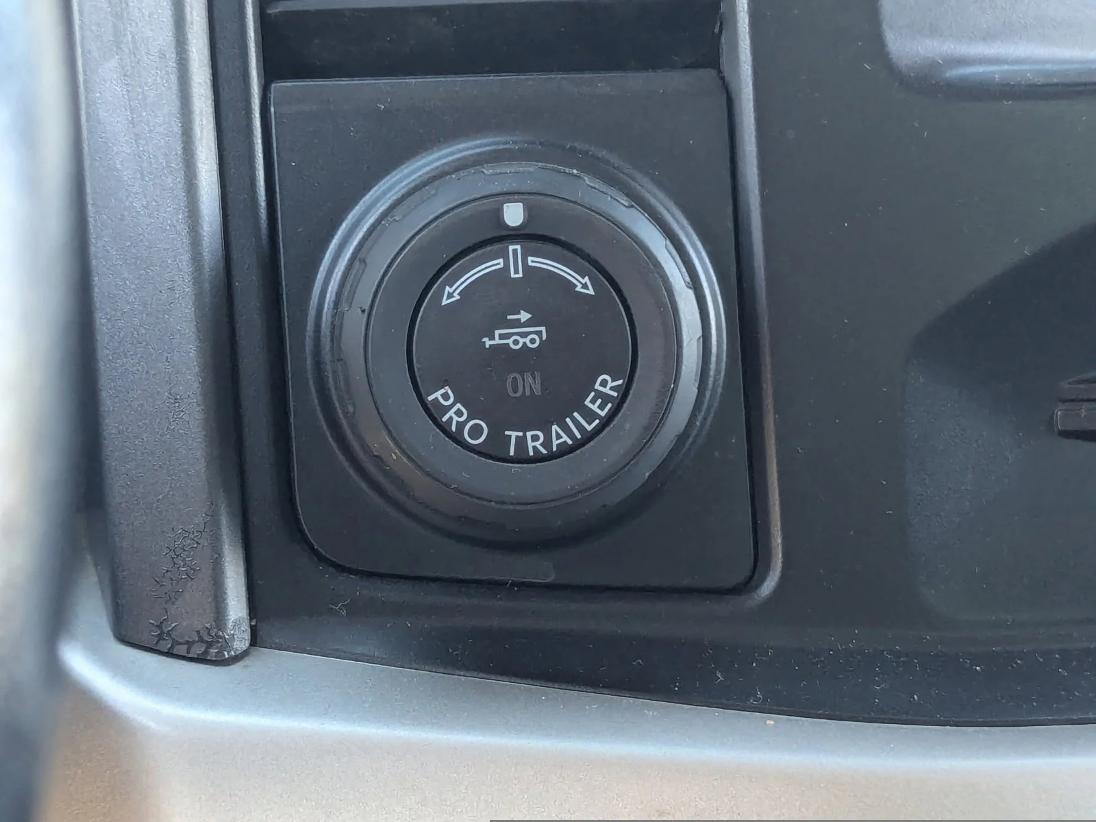 Used 2021 Oxford White Ford XLT image 31