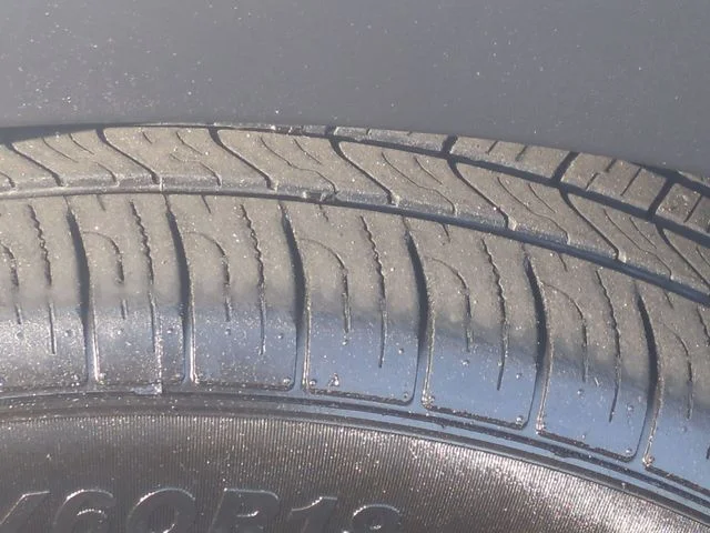 Used 2024 Silver Hyundai SEL image 20