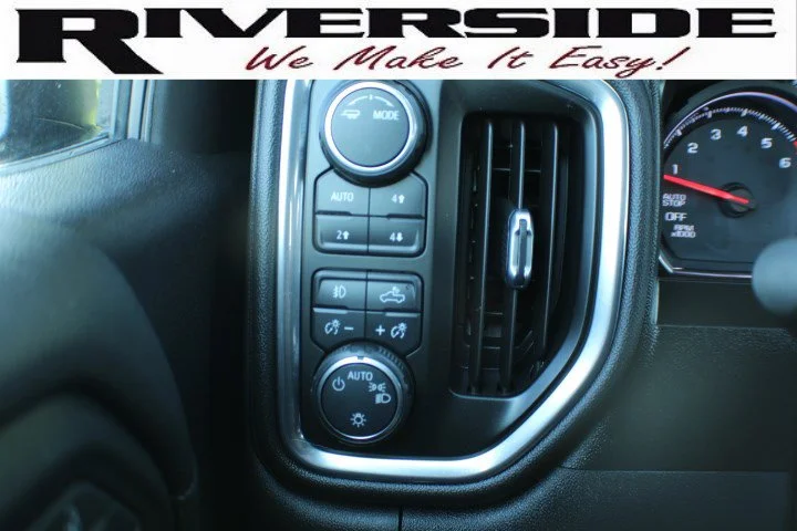 Used 2021 NORTHSKY BLUE METALLIC Chevrolet RST image 7