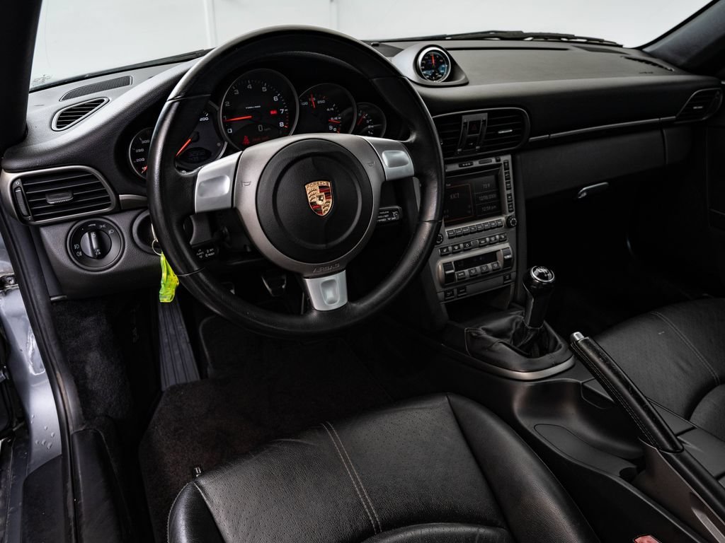 Used 2005 Seal Grey Porsche Carrera image 4