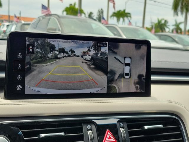 2023 GENESIS G70 Standard - Photo 28