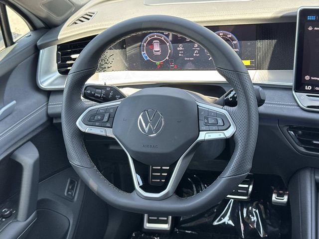 New 2026 White/off-white Volkswagen 2.0T SE R-Line Black image 10