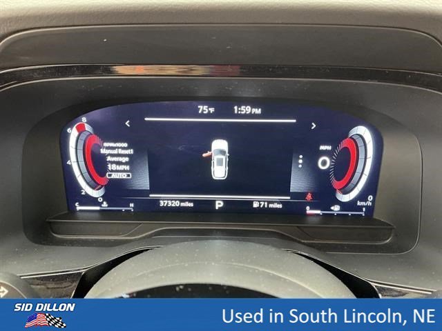 Used 2024 Pearl White Tricoat Nissan Platinum image 11