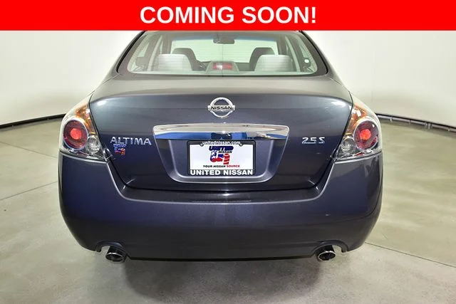 Used 2012 Gray Nissan 2.5 S image 4