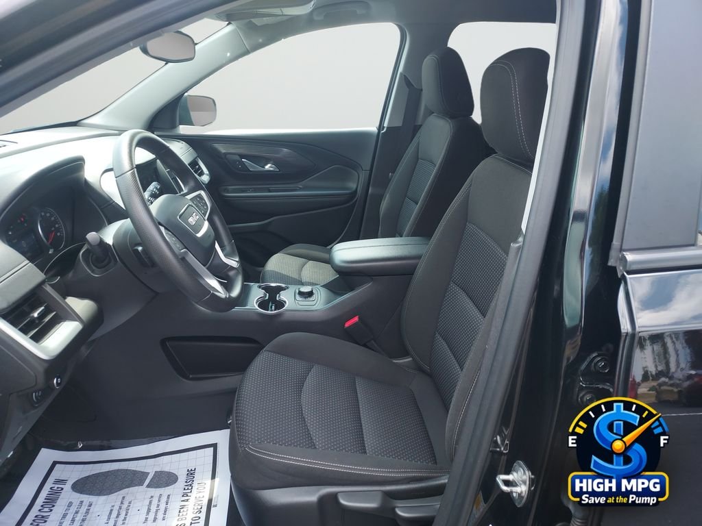Used 2024 Black GMC SLE image 27