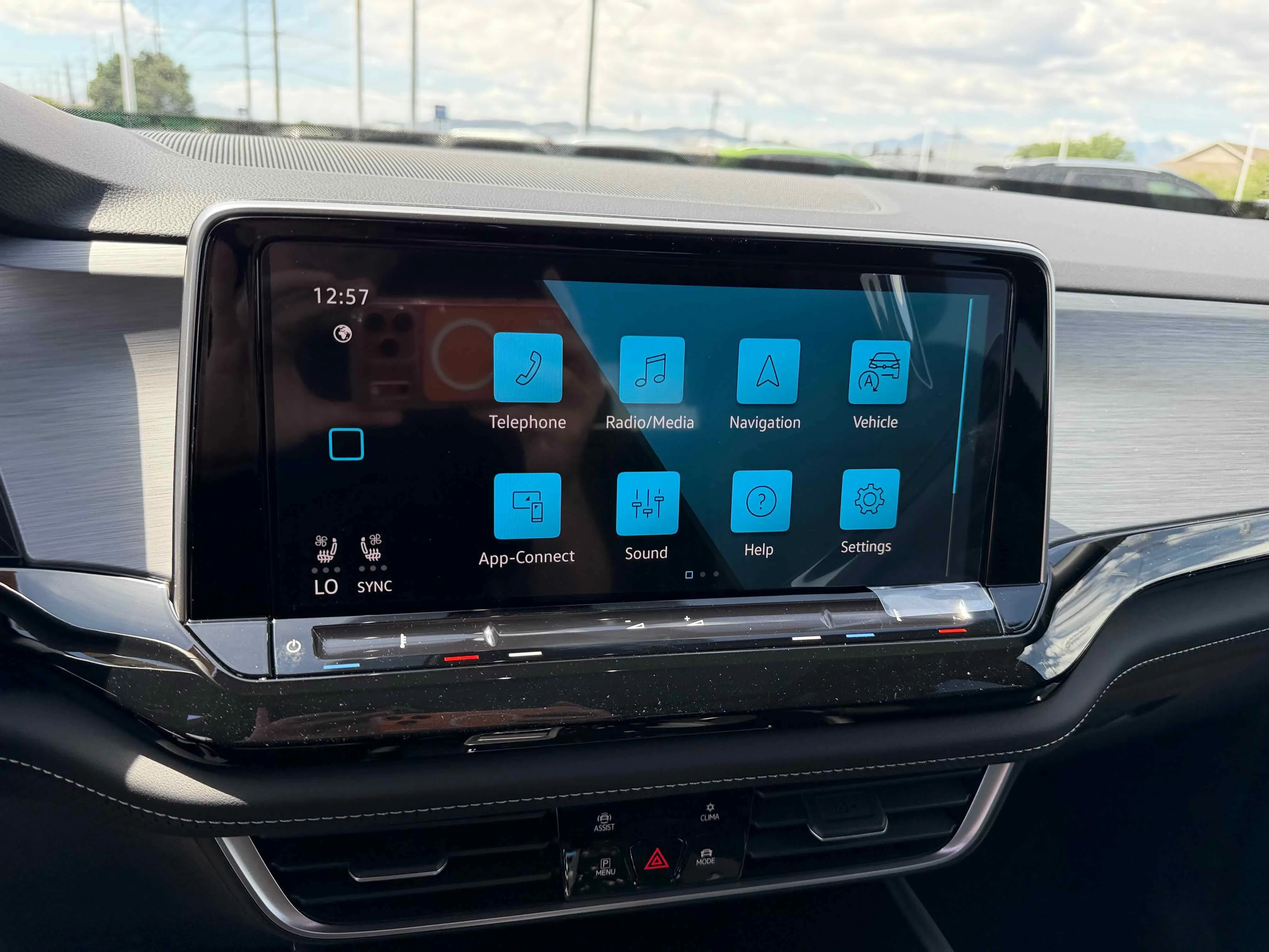 New 2026 Gray Volkswagen 2.0T SE w/Technology image 21