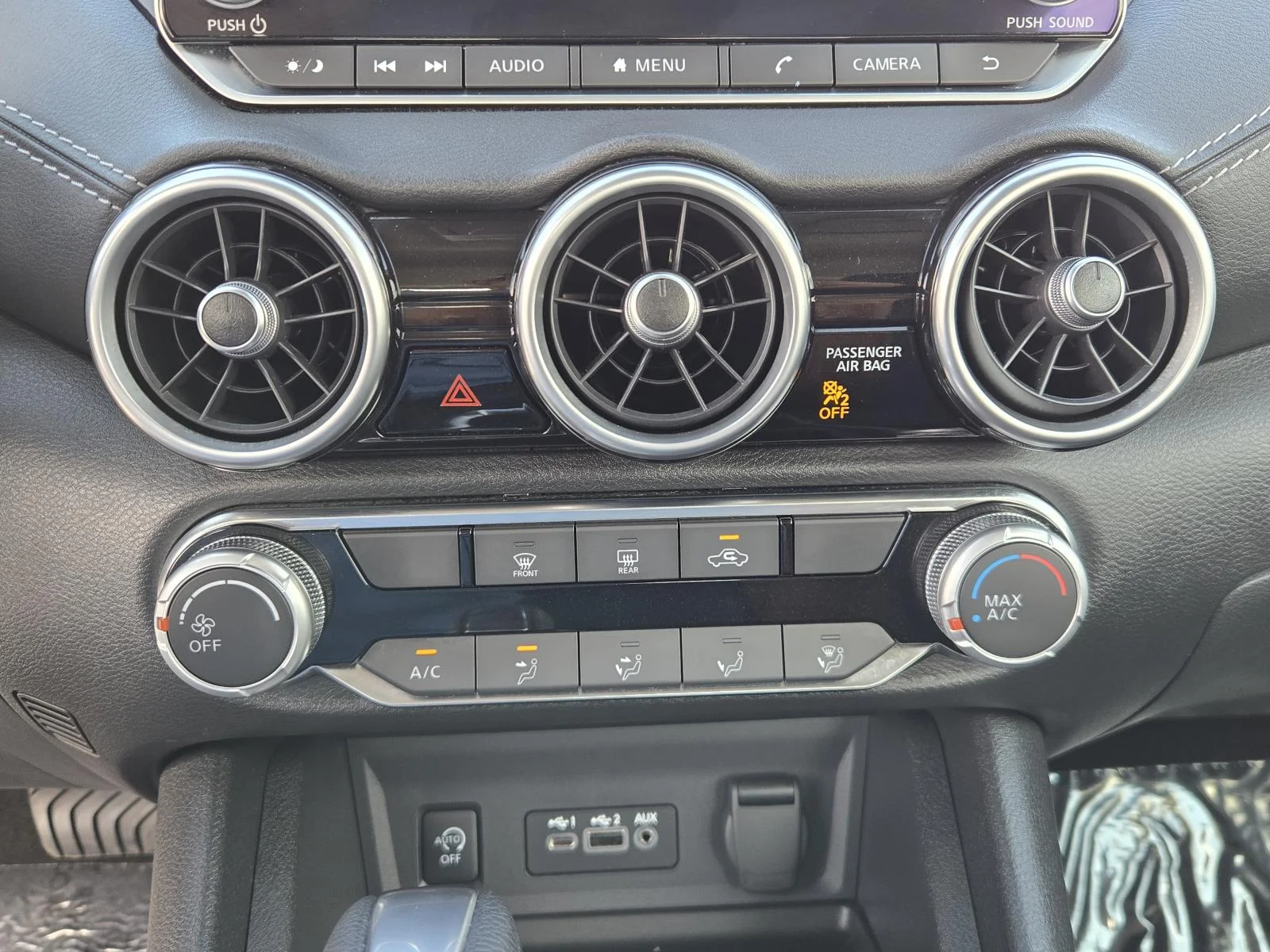 2024 Nissan Sentra SV - Photo 12