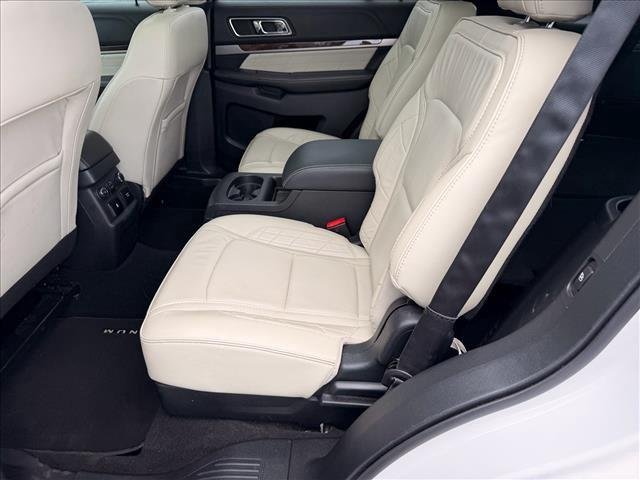 Used 2018 White Platinum Metal Ford Platinum image 11