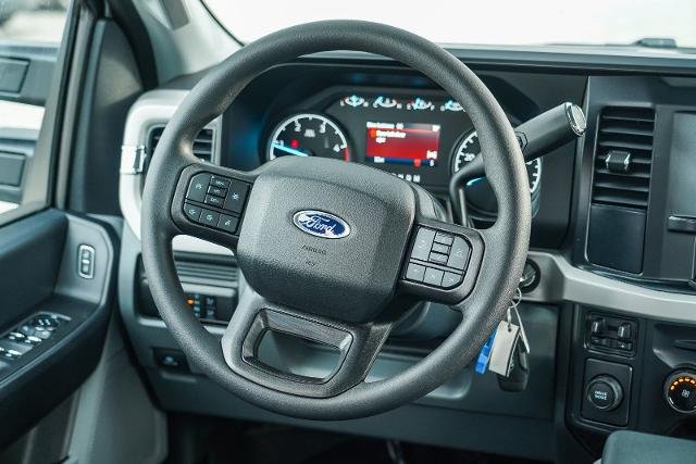 New 2026 Oxford White Ford F-350® XL image 42