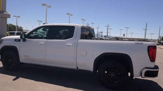 Used 2024 White GMC Elevation image 7