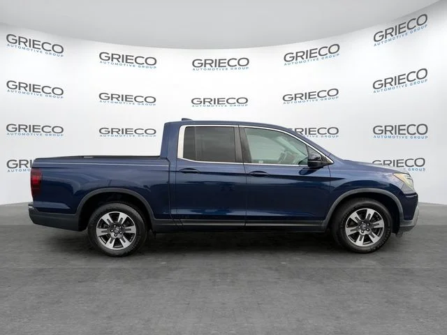 Used 2018 Blue Honda RTL image 8