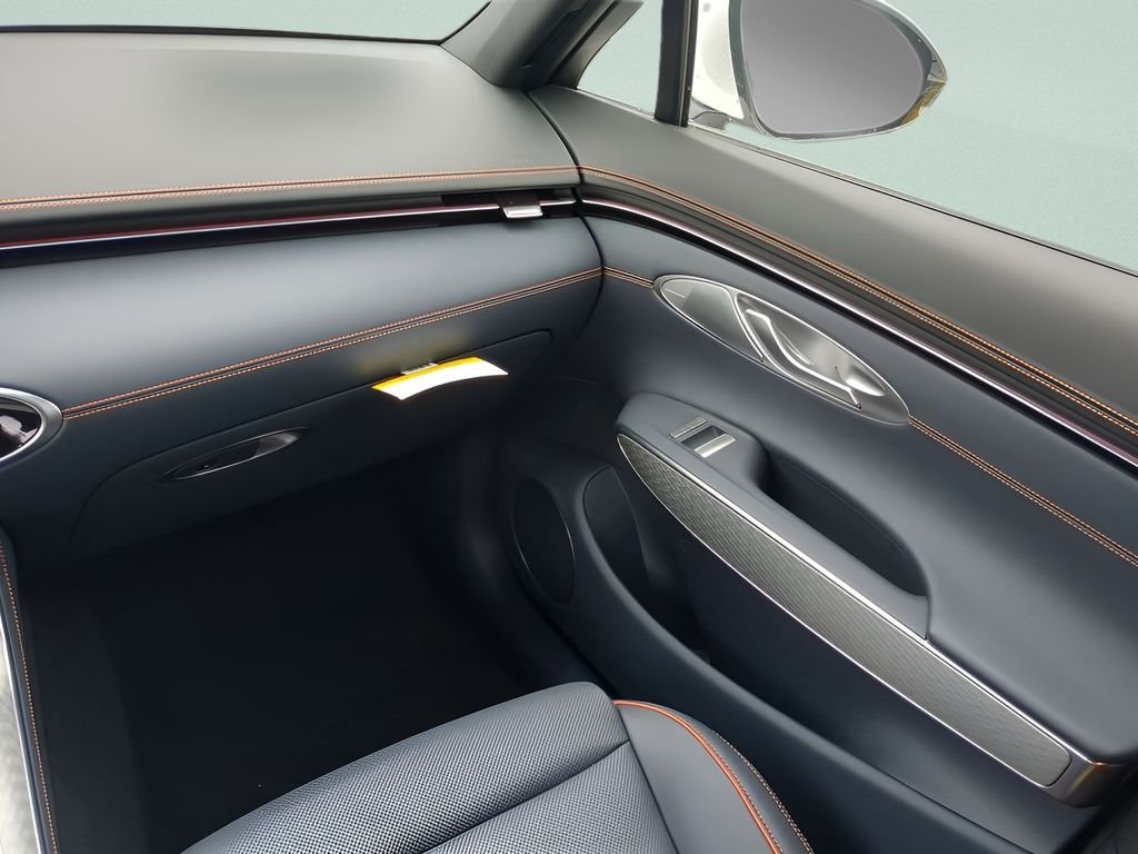 2026 GENESIS GV70 Sport Prestige - Photo 13