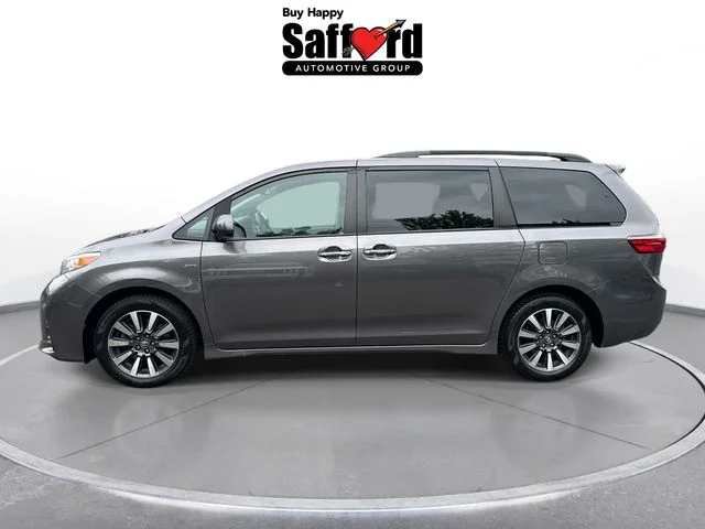 Used 2020 Gray Toyota XLE image 5
