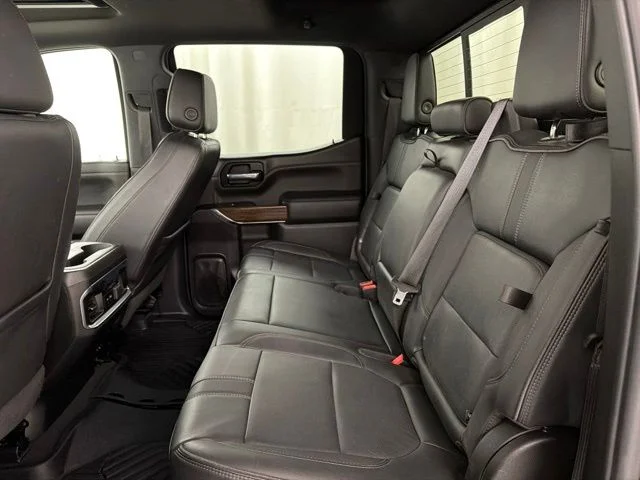 Used 2022 Black Chevrolet High Country image 31