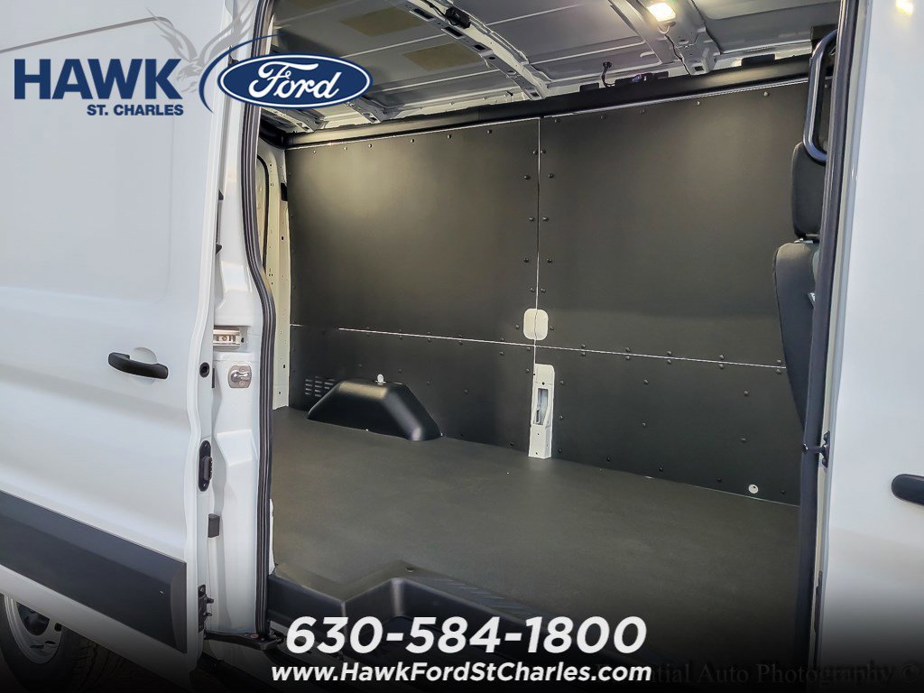 New 2026 Oxford White Ford Cargo Van image 9