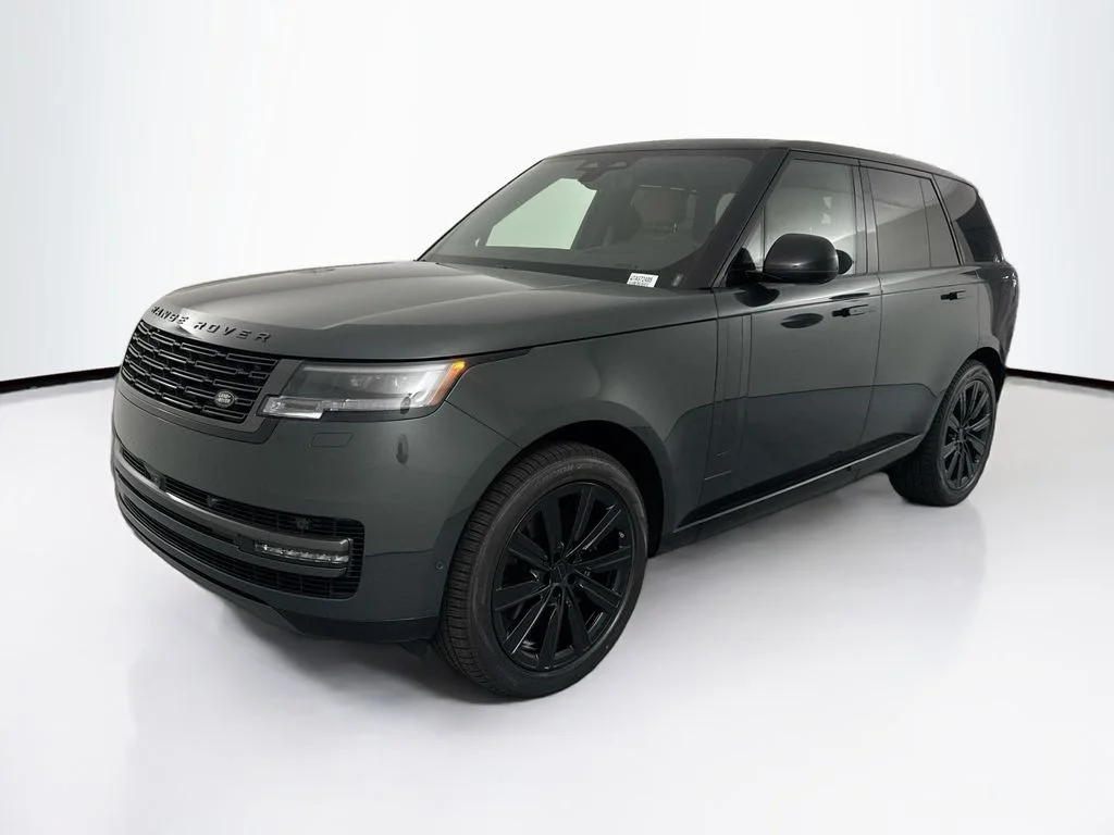 2026 Land Rover Range Rover 3.0 SE SWB's photo