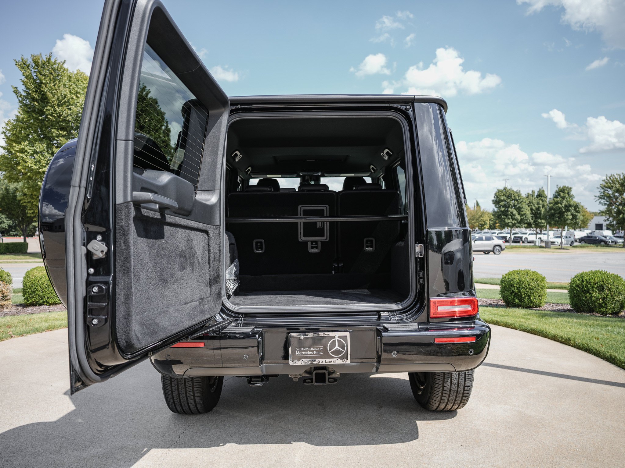 Certified Used 2022 Black Mercedes-Benz G 550 image 39
