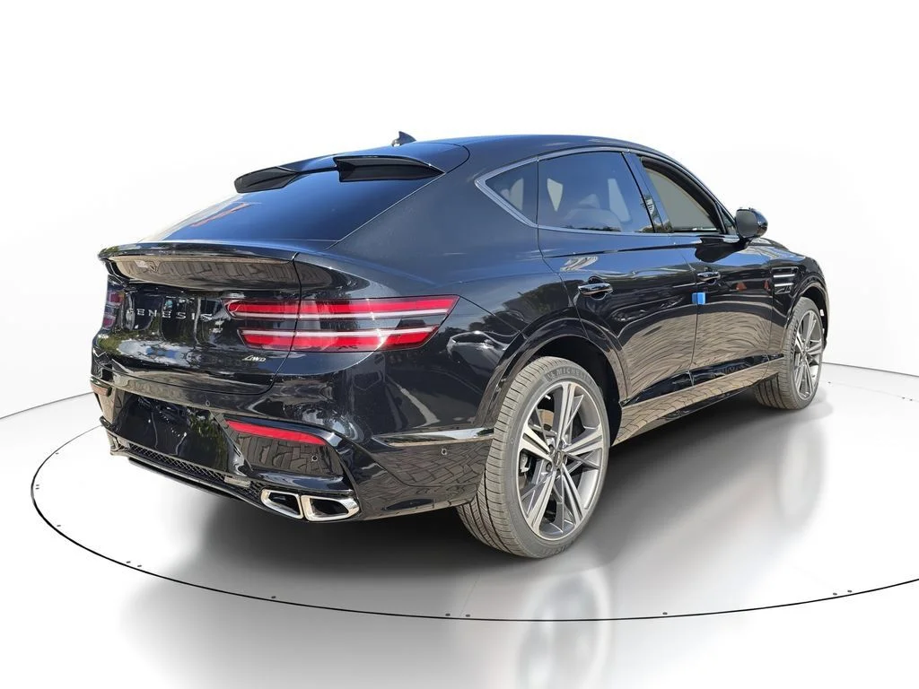 Used 2025 Black Genesis 3.5T e-SC image 3
