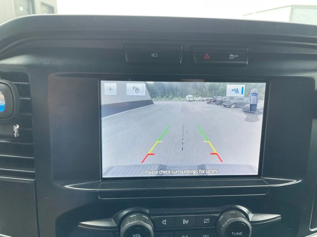 Used 2023 Silver Ford XL image 18