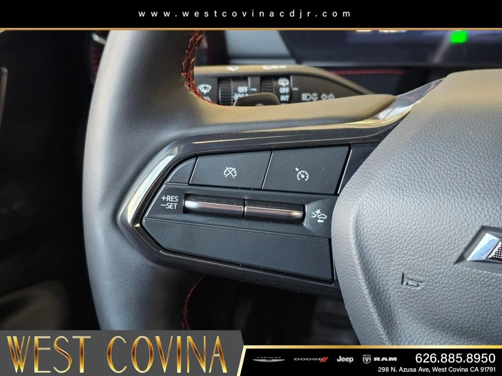 Used 2024 Gray Chevrolet RS image 31
