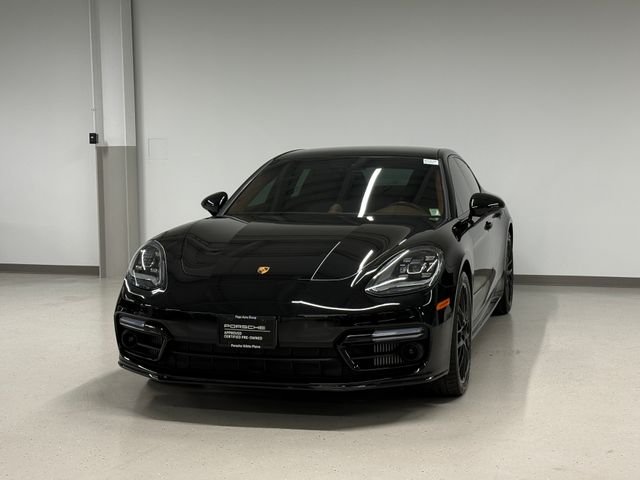 2023 Porsche Panamera 4S's photo