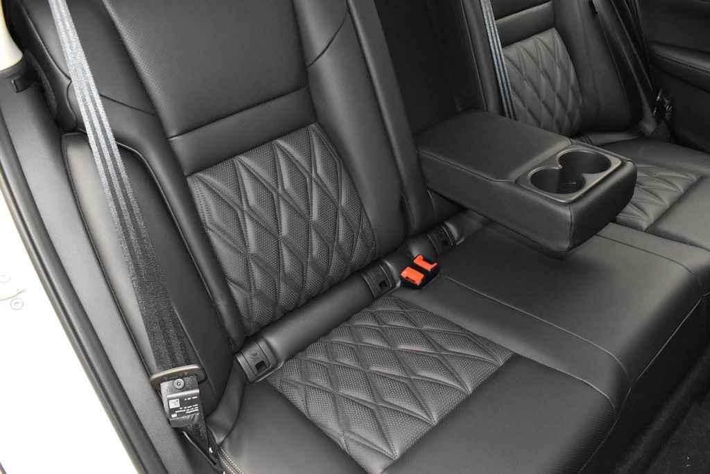 New 2026 Everest White Pearl TriCoat / Super Black Two-tone Nissan Platinum image 34