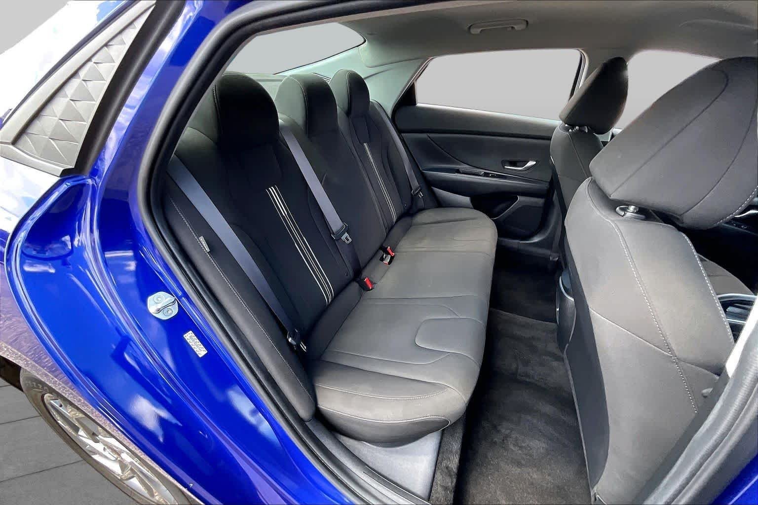 Used 2024 Intense Blue Hyundai SEL image 18