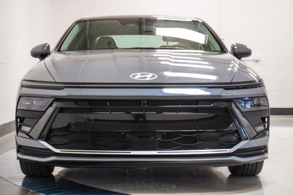 Used 2024 Blue Hyundai SEL image 39