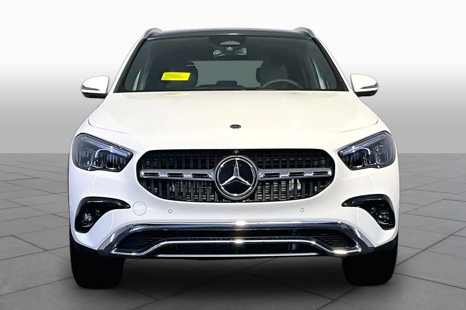 New 2026 Polar White Mercedes-Benz GLA 250 image 2