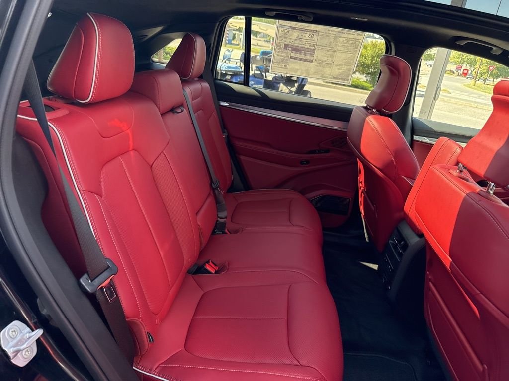 2025 Jeep Wagoneer S Launch Edition - Photo 14