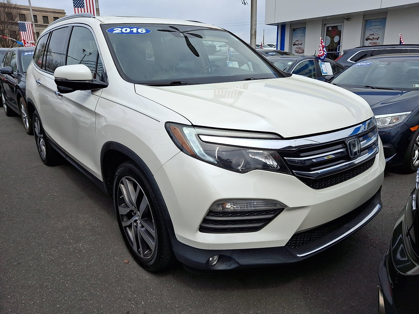 Used 2016 Honda Pilot Touring with VIN 5FNYF6H97GB083719 for sale in Ardmore, PA