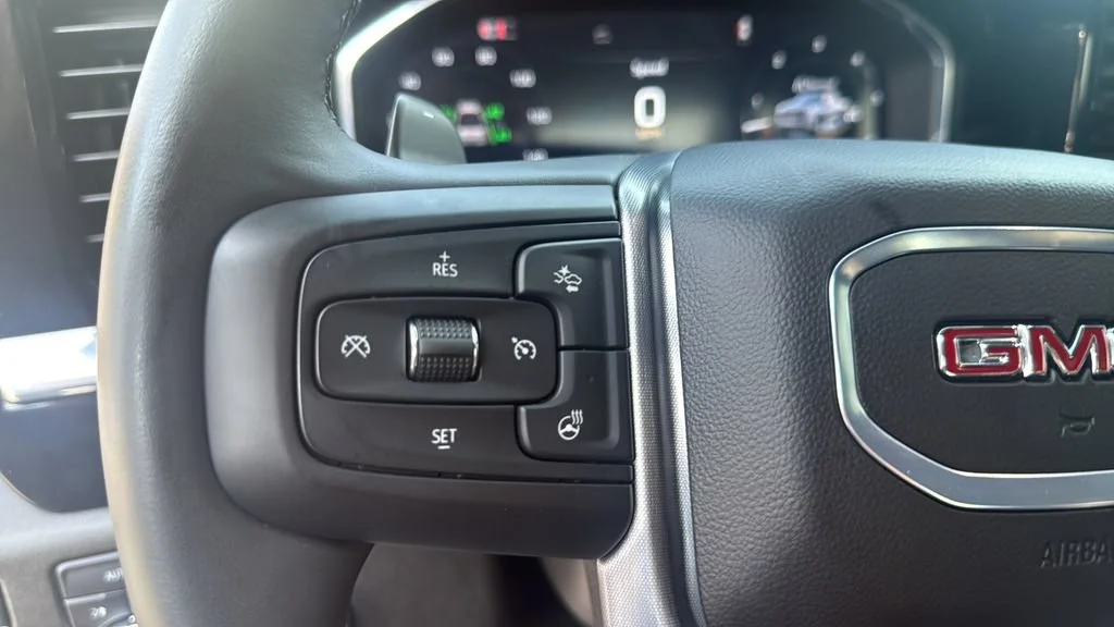 Used 2024 Summit White GMC Elevation image 21