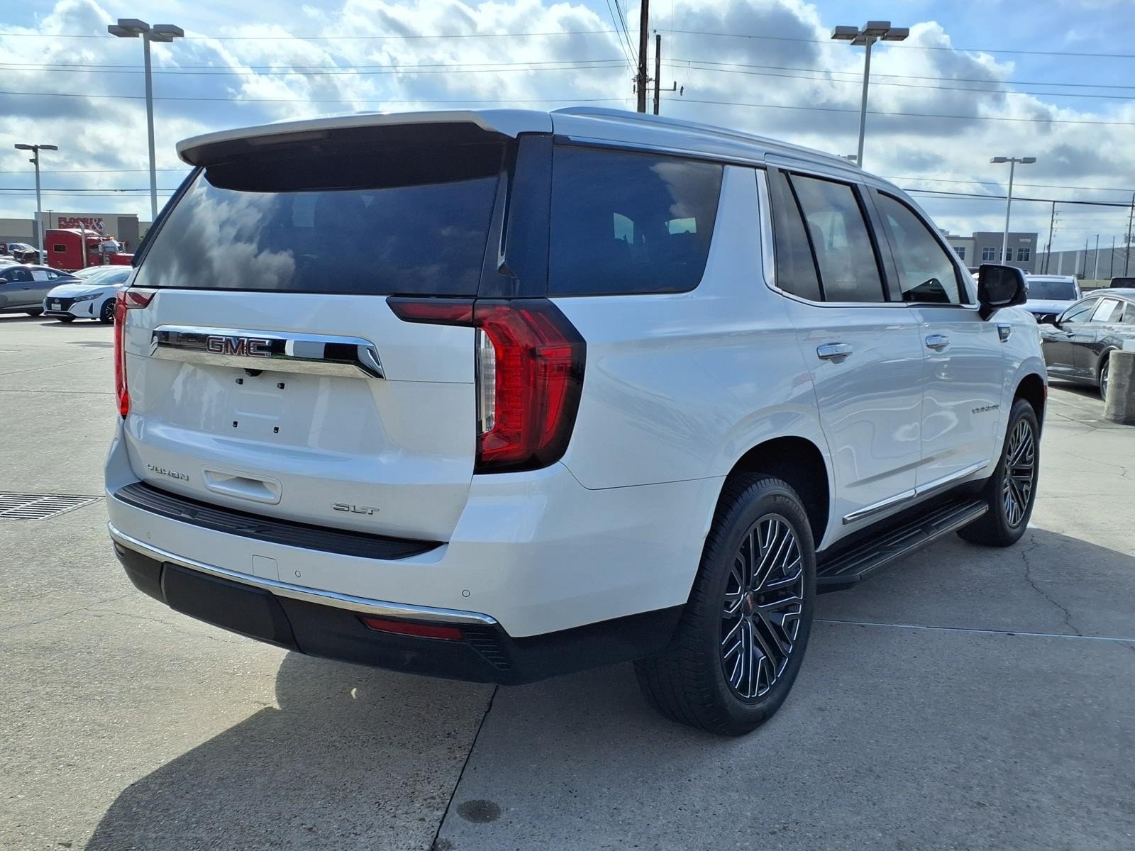 2021 GMC Yukon SLT  at AutoNation Chrysler Jeep Dodge Ram Spring