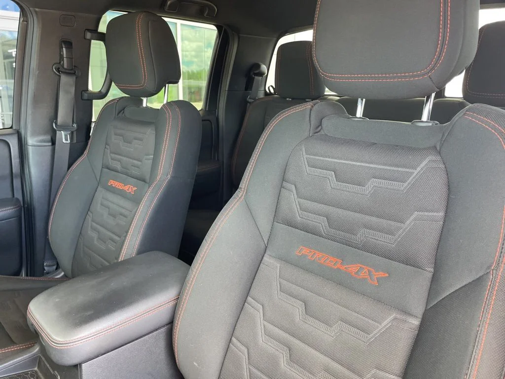 Used 2023 White Nissan PRO-4X image 22