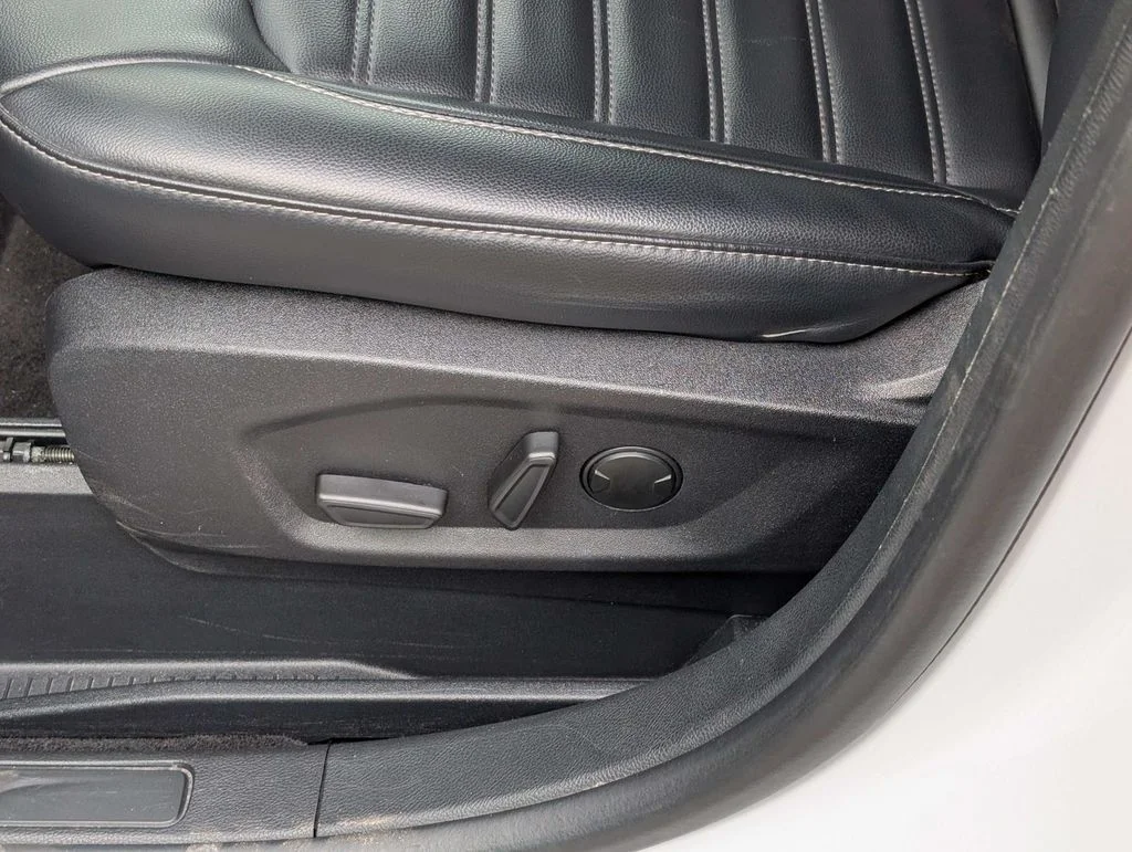 Used 2024 White Ford SEL image 13