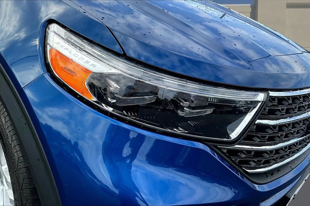 Used 2022 Blue Metallic Ford XLT image 35
